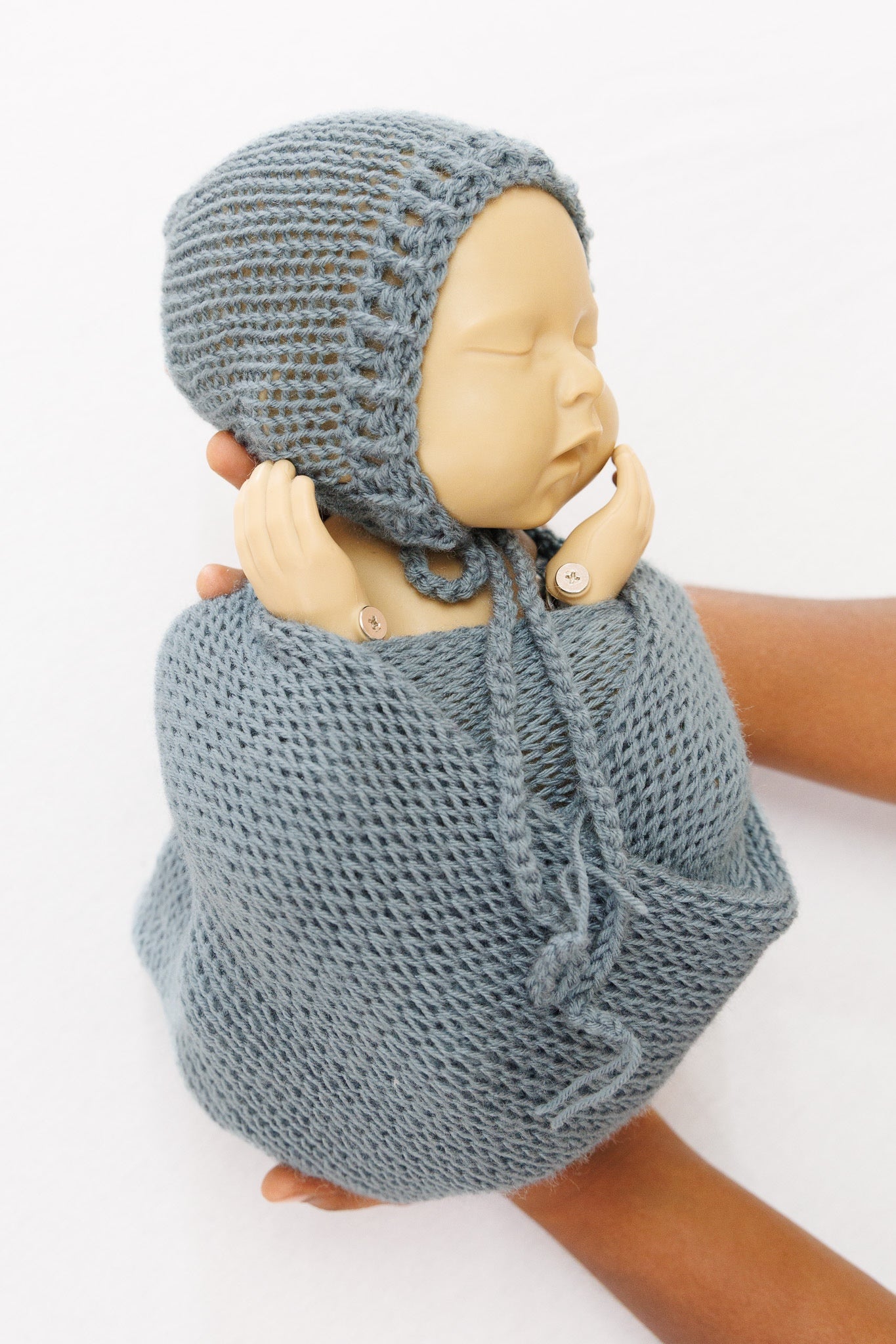 Knit Wrap + Bonnet -Cloudy