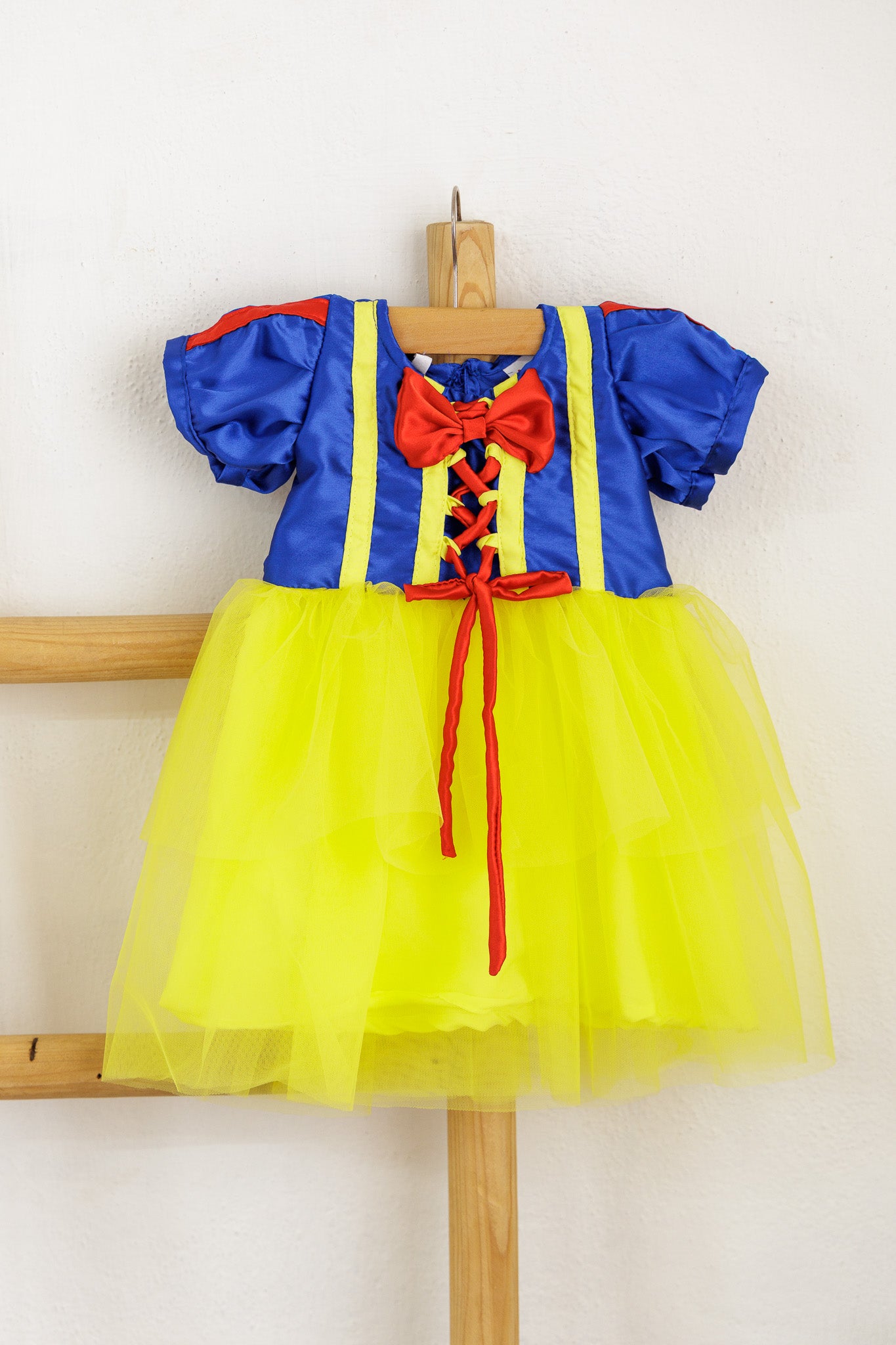 Snow White Princess Frock 0-3m (H021)