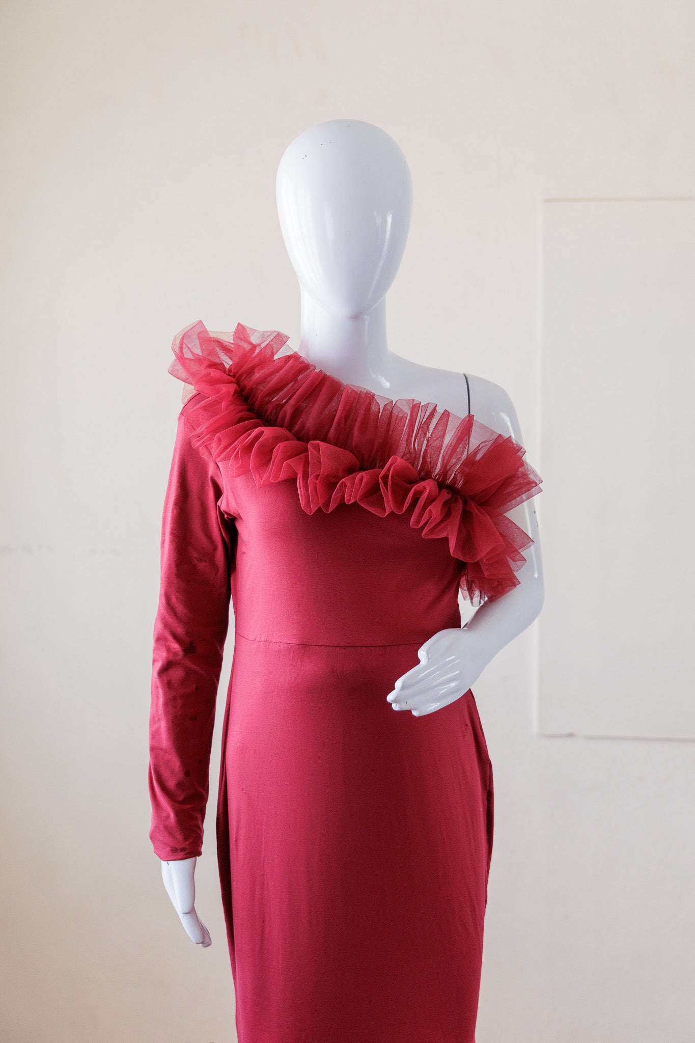 Ahira Gown - Burgundy