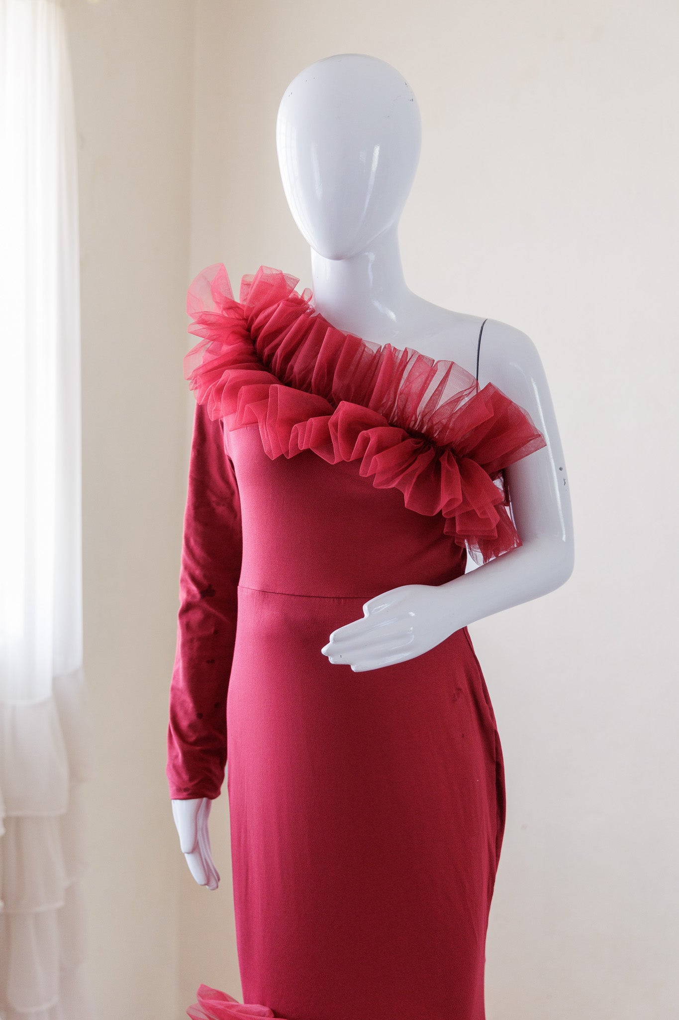 Ahira Gown - Burgundy