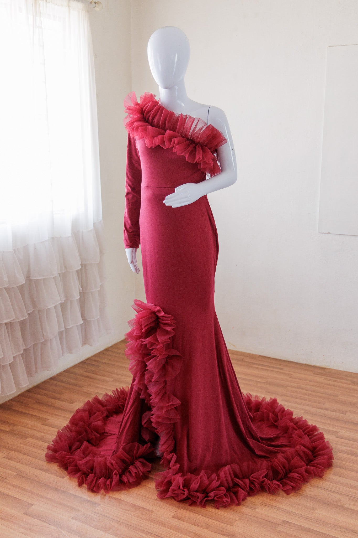 Ahira Gown - Burgundy