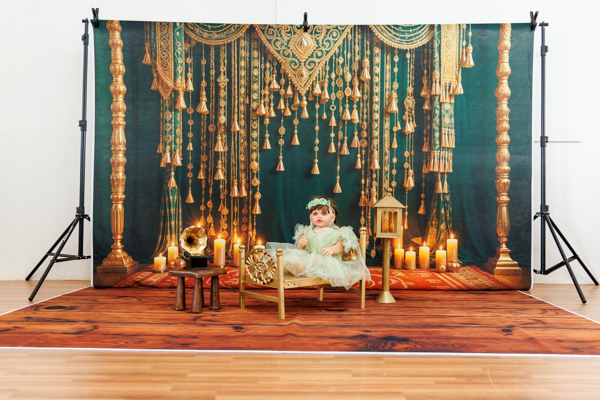 Royal Green Theme