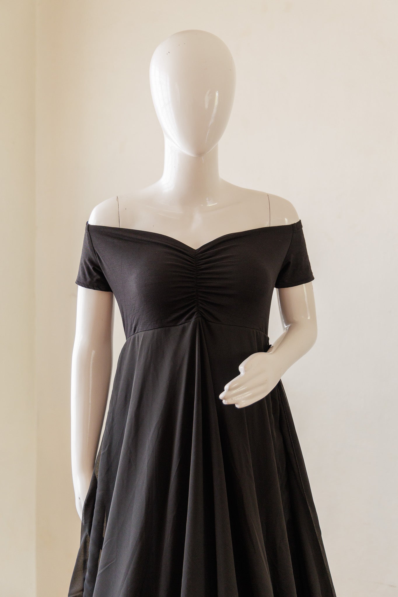 Belinda gown - Black