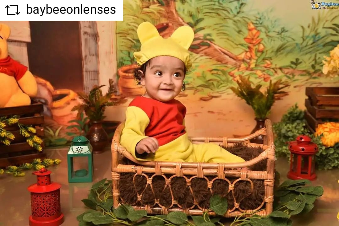 Pooh bear outfit 3-6 H139