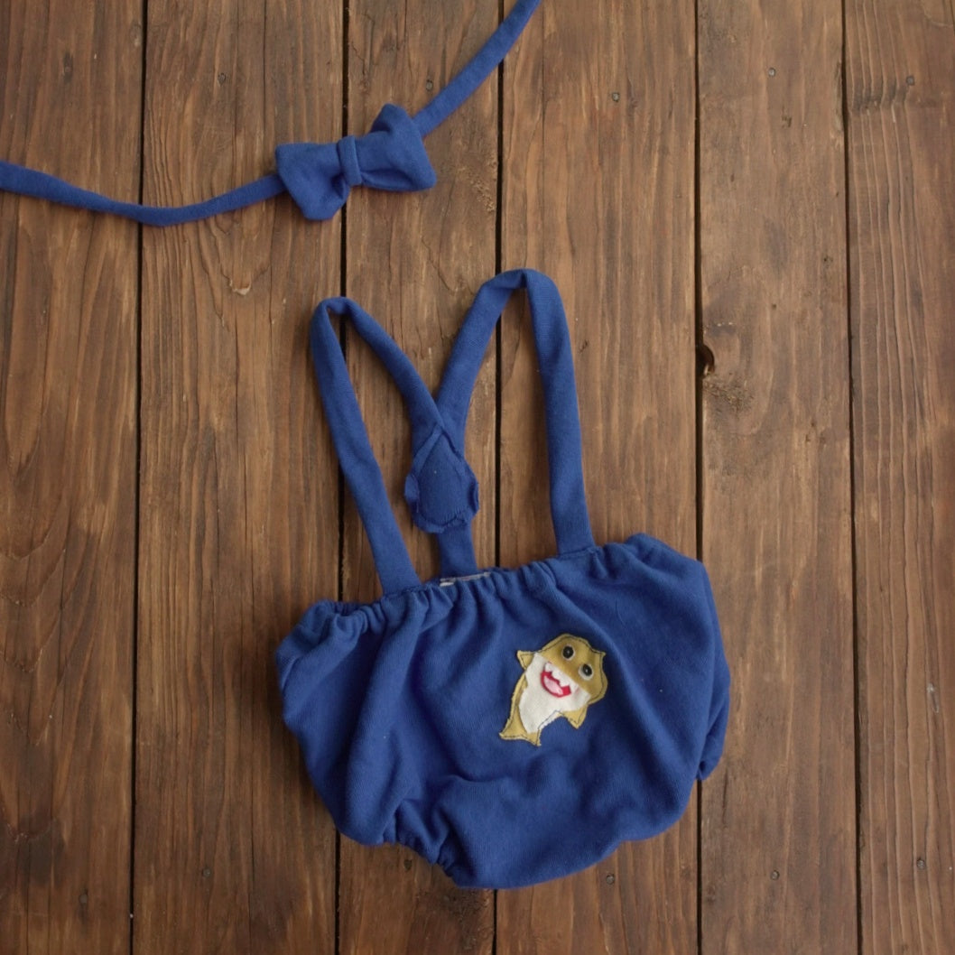 Baby shark outfit 3-6 H030