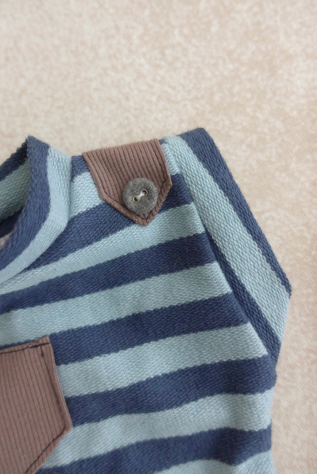 Efron Romper 6-9 H046