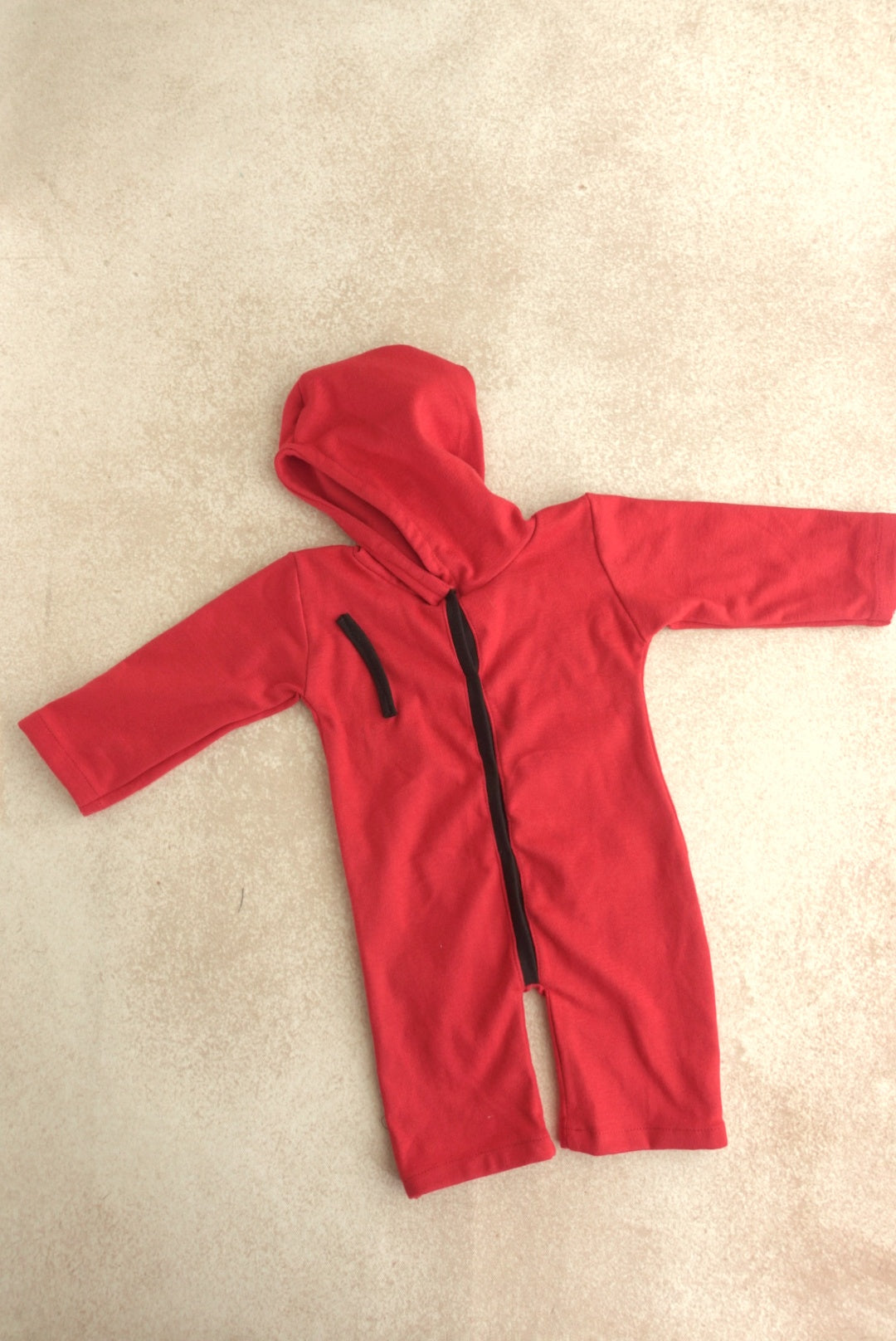 Money Heist outfit  0-3m (H015)