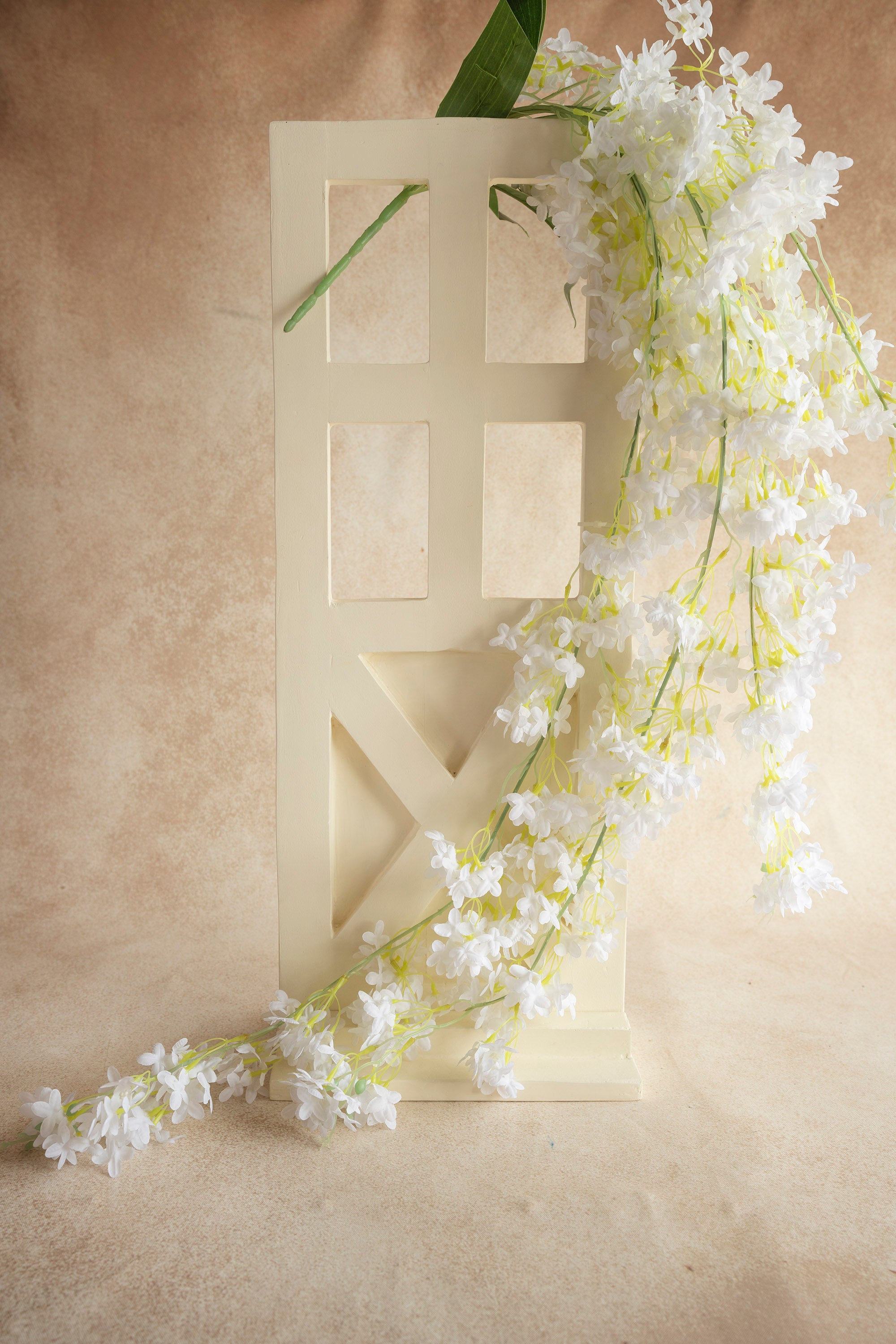 Mini Flower Creepers - White