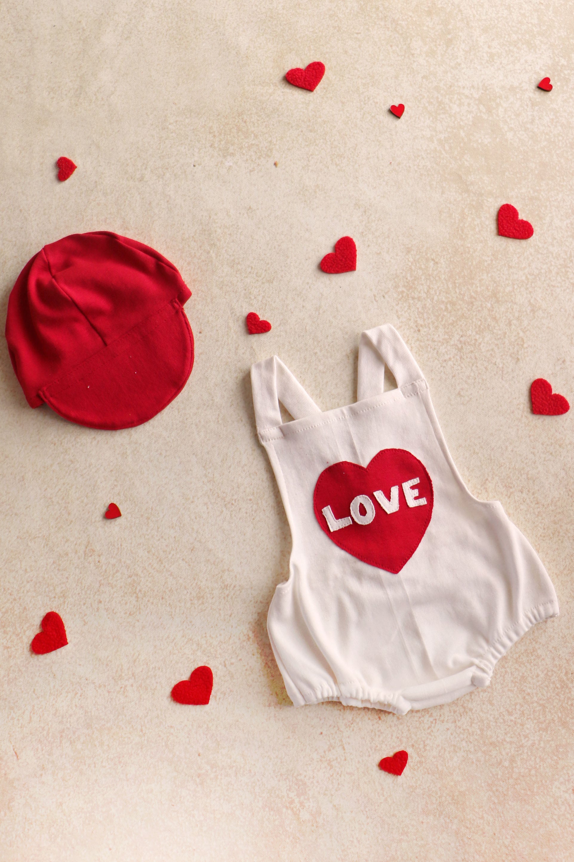 Valentine Outfit 9-12m(H028)