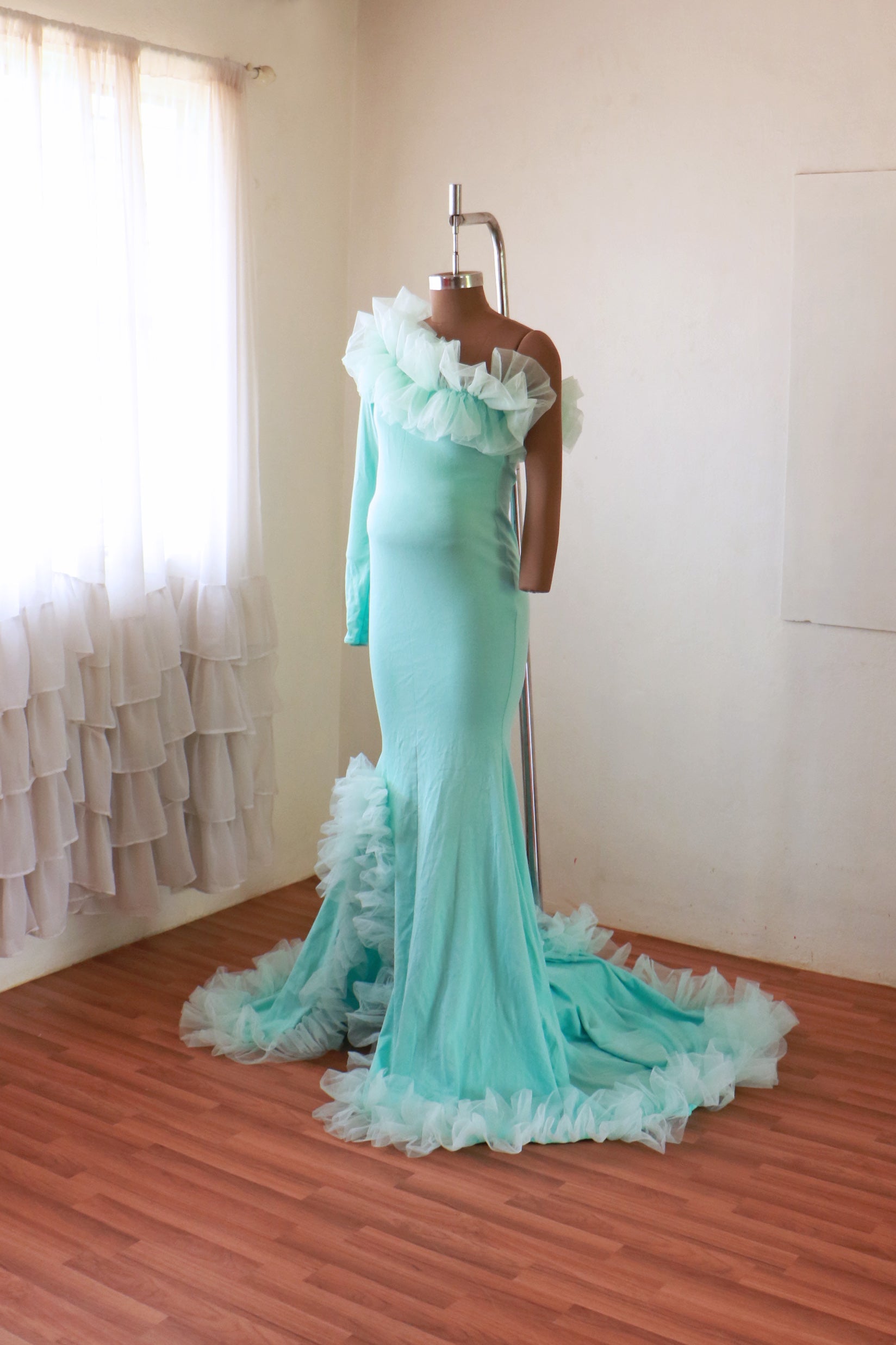 Ahira Gown