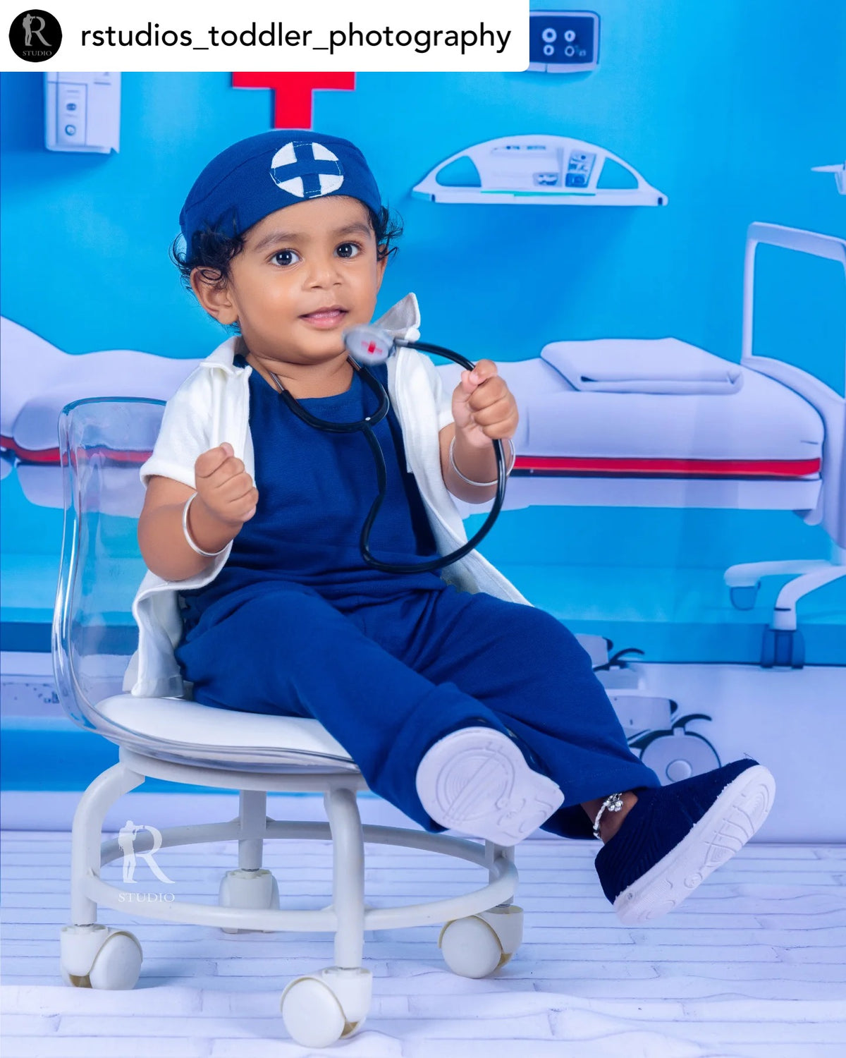 Doctor Outfit Blue