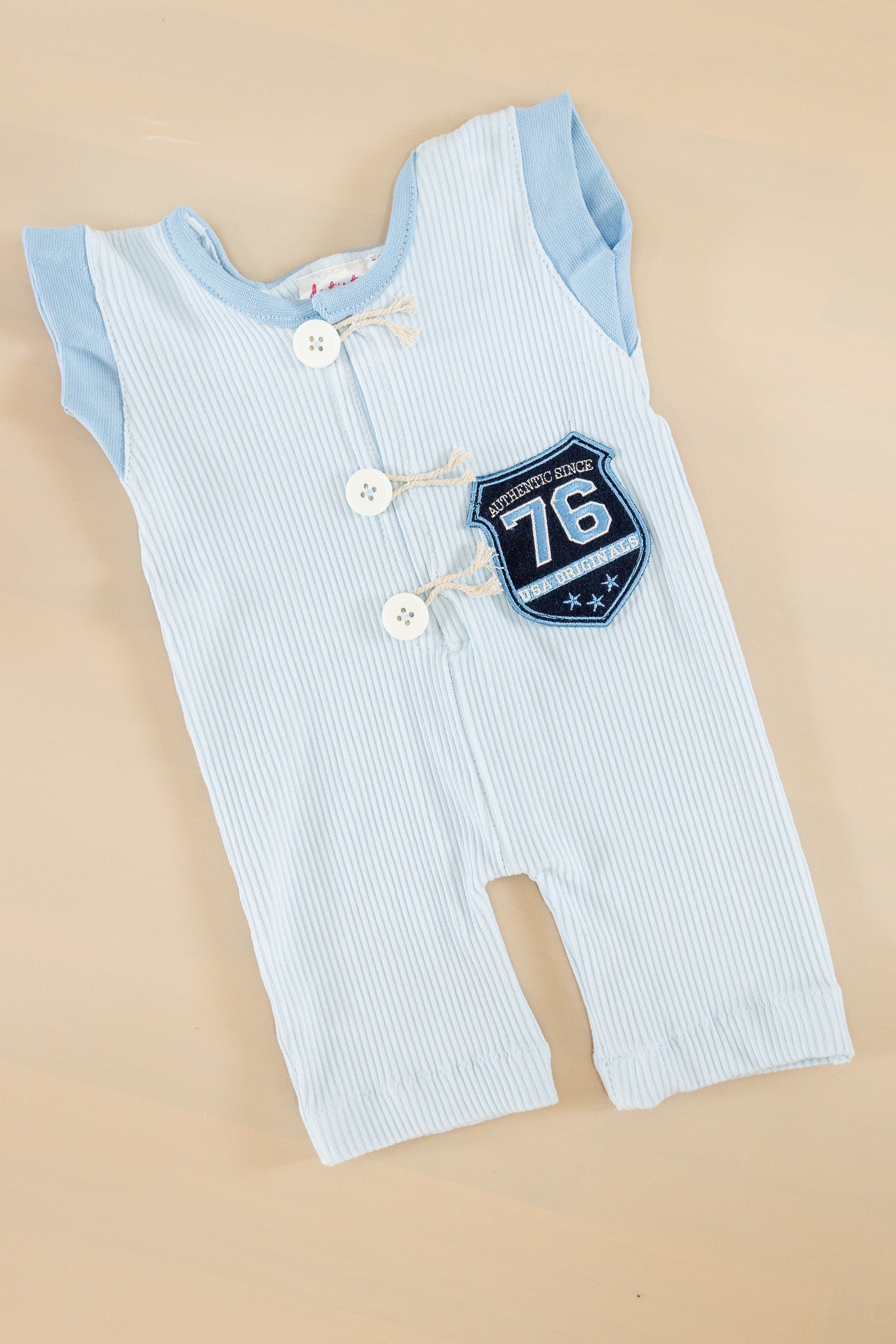 Gil Romper