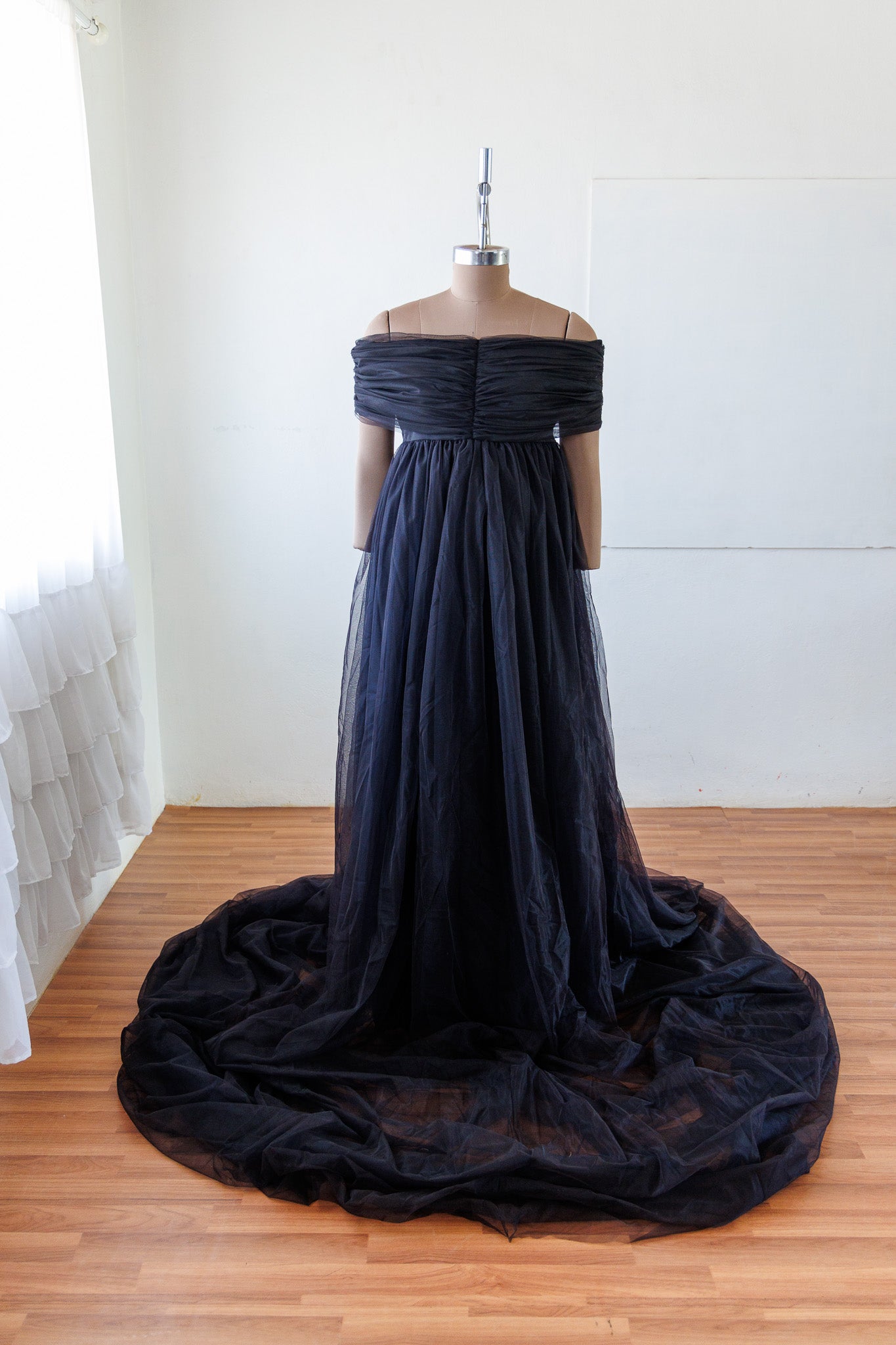 Rts Valencia gown - Black M-L