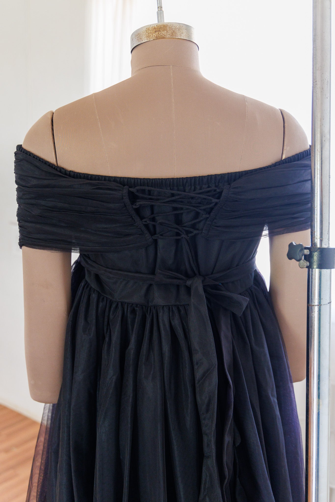 Valencia gown - Black