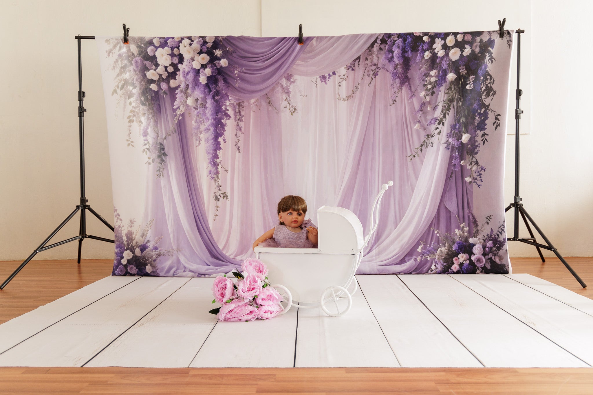 Lavender Drapes Theme