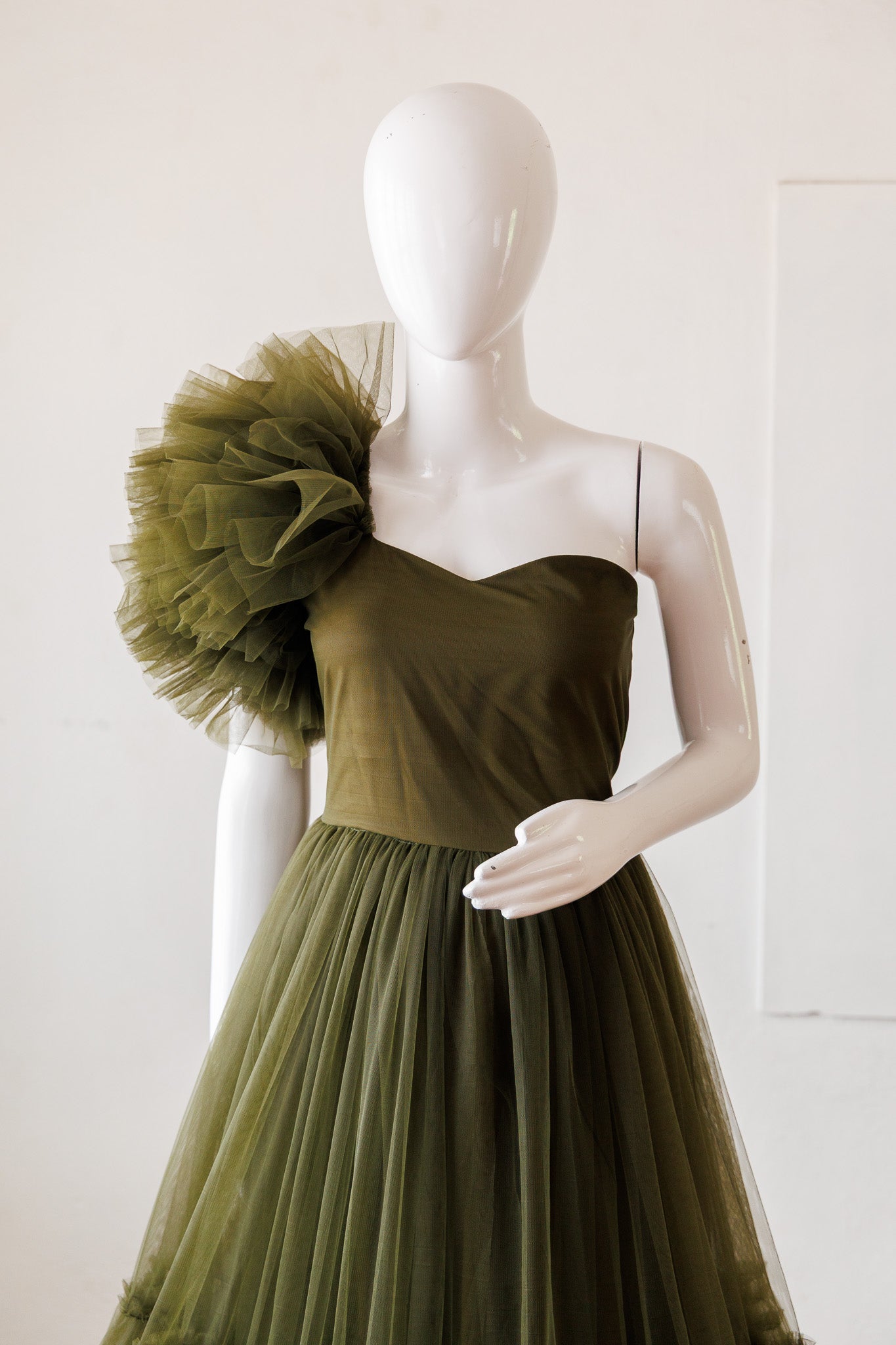 Aashvi gown