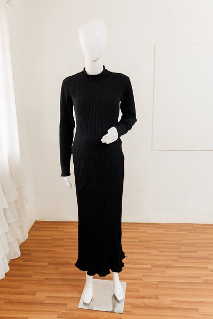 Margaret Gown - Black