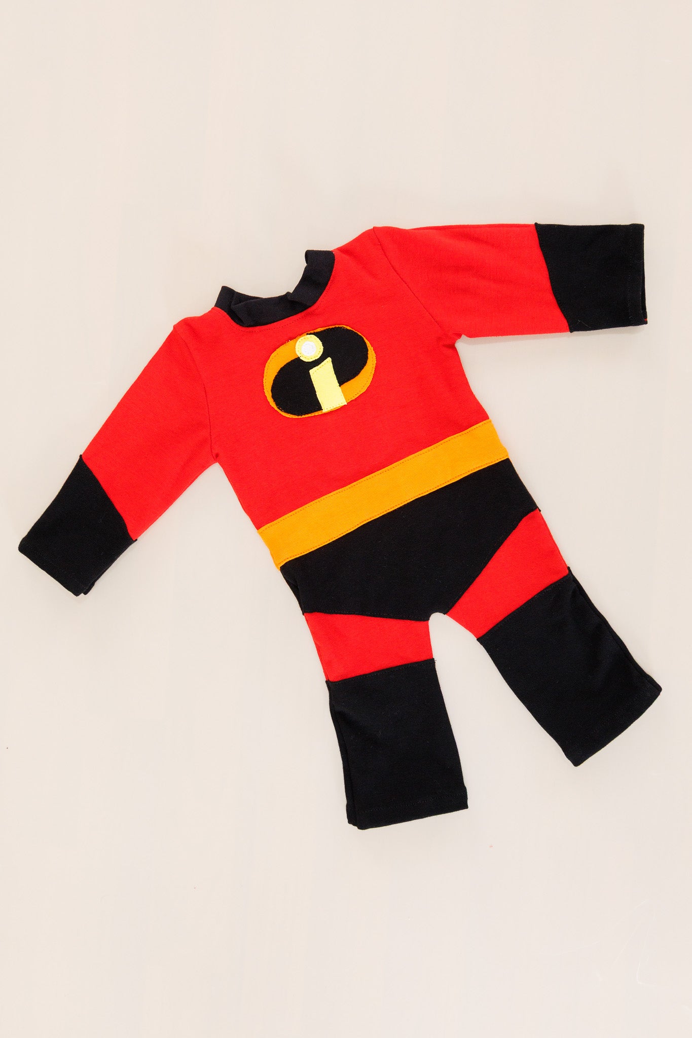 Incredibles Outfit