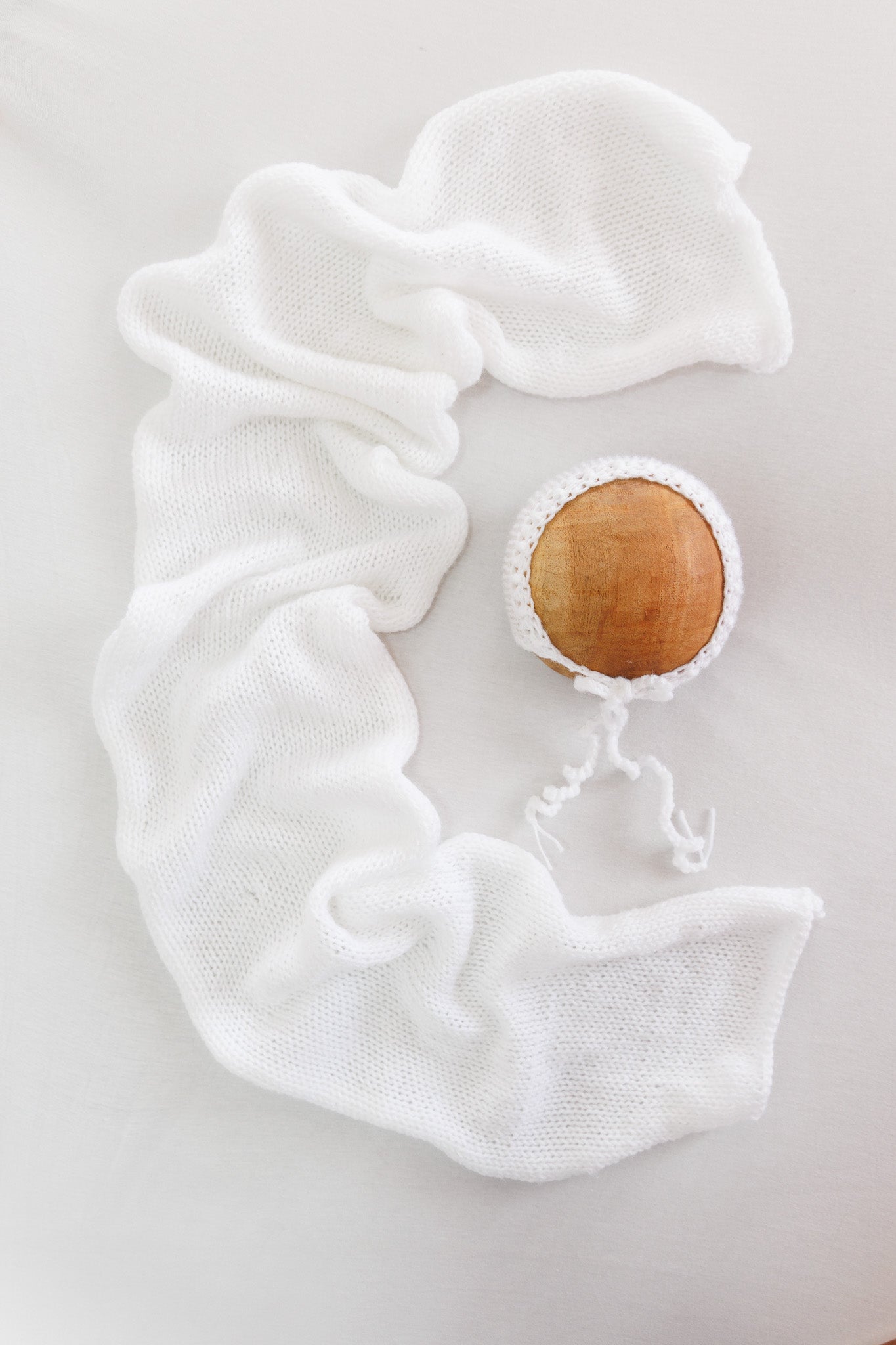 Knit Wrap + Bonnet - White