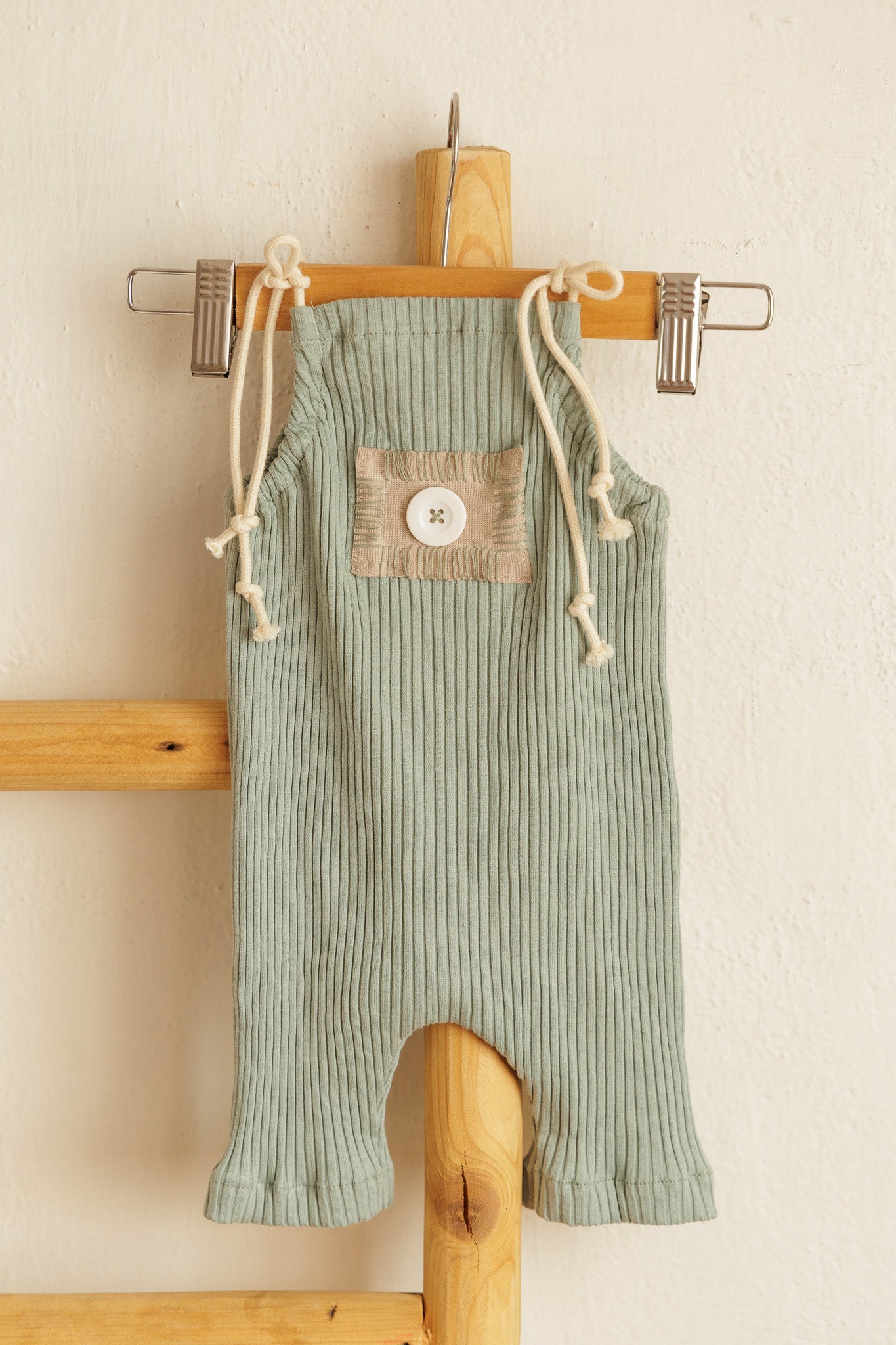 Allvin Romper – Artista Prop Shop