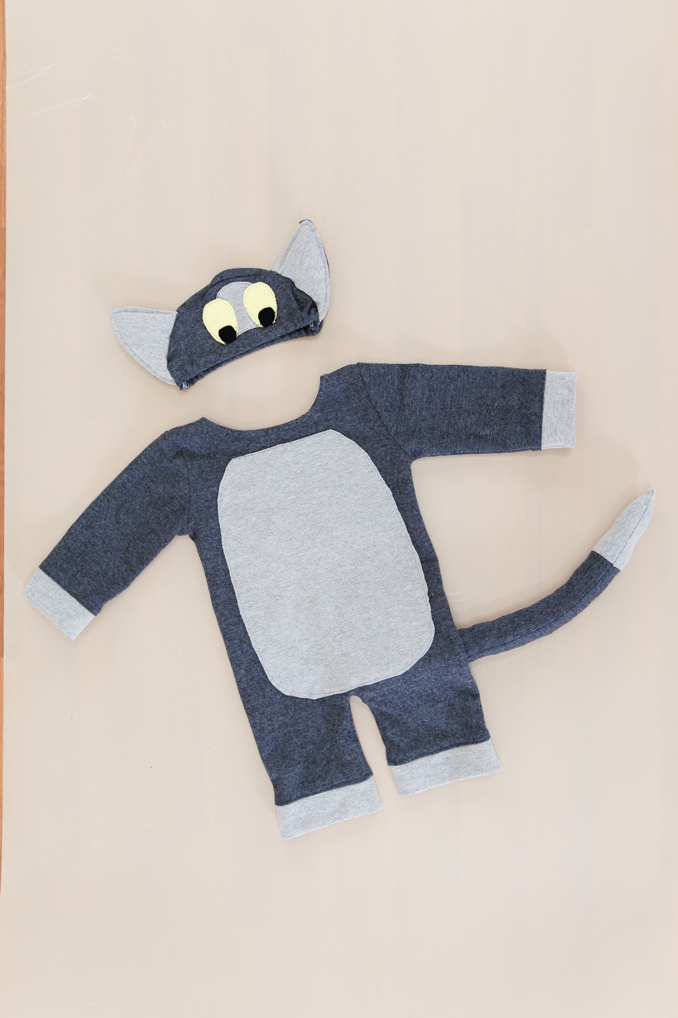 Tom Outfit
