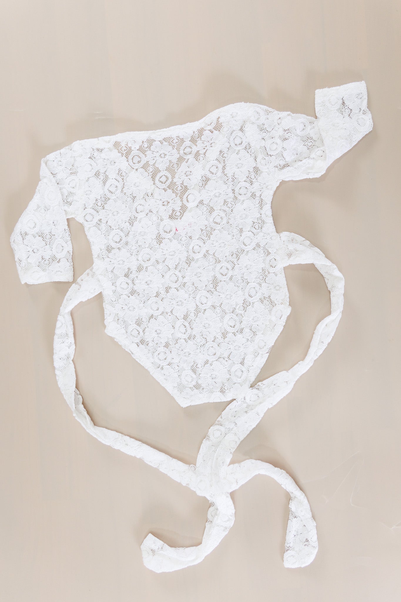 Lace Romper 6-9 / 036