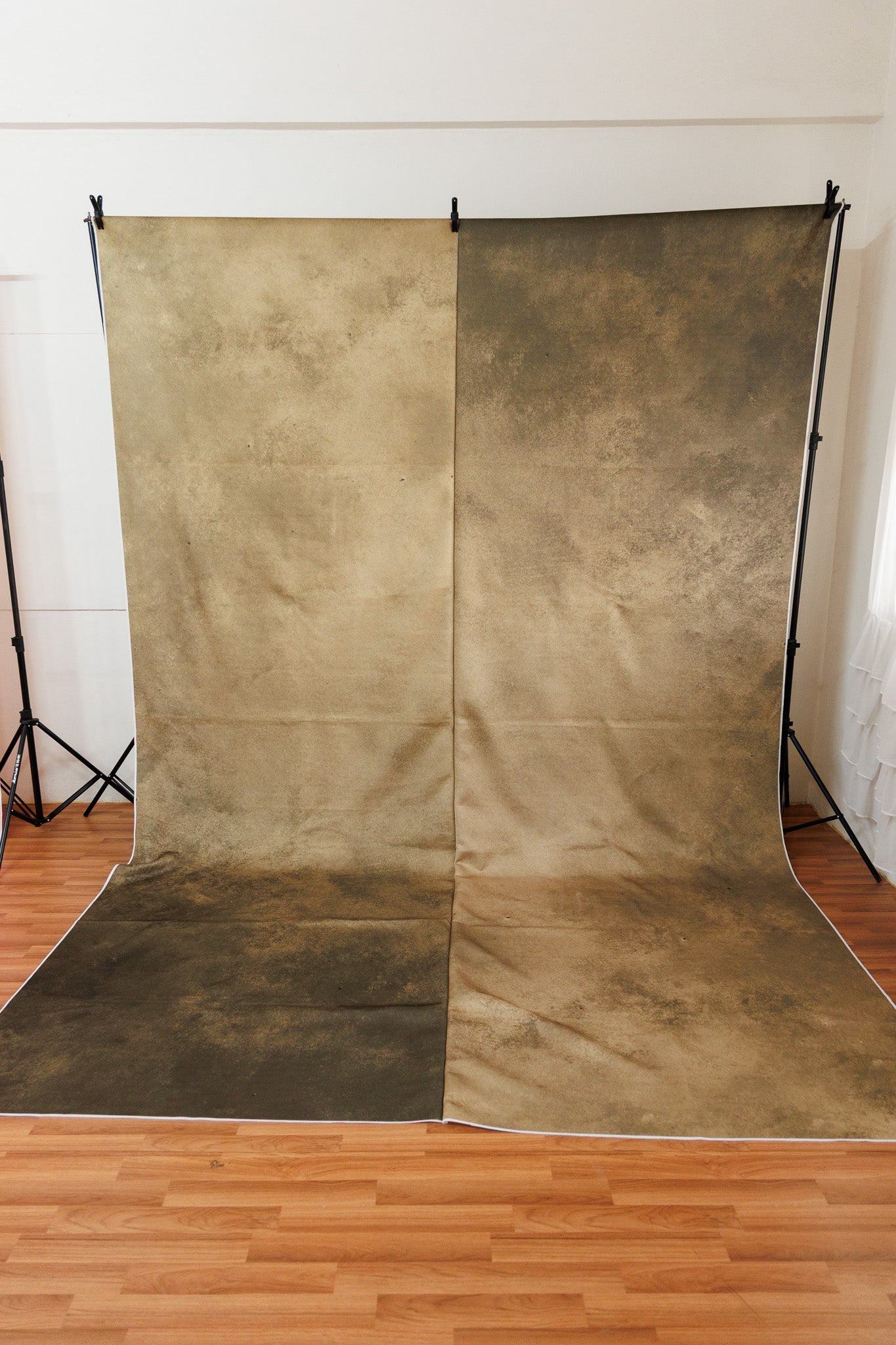 Prague 8x12 ft- Fabric (BKR002)