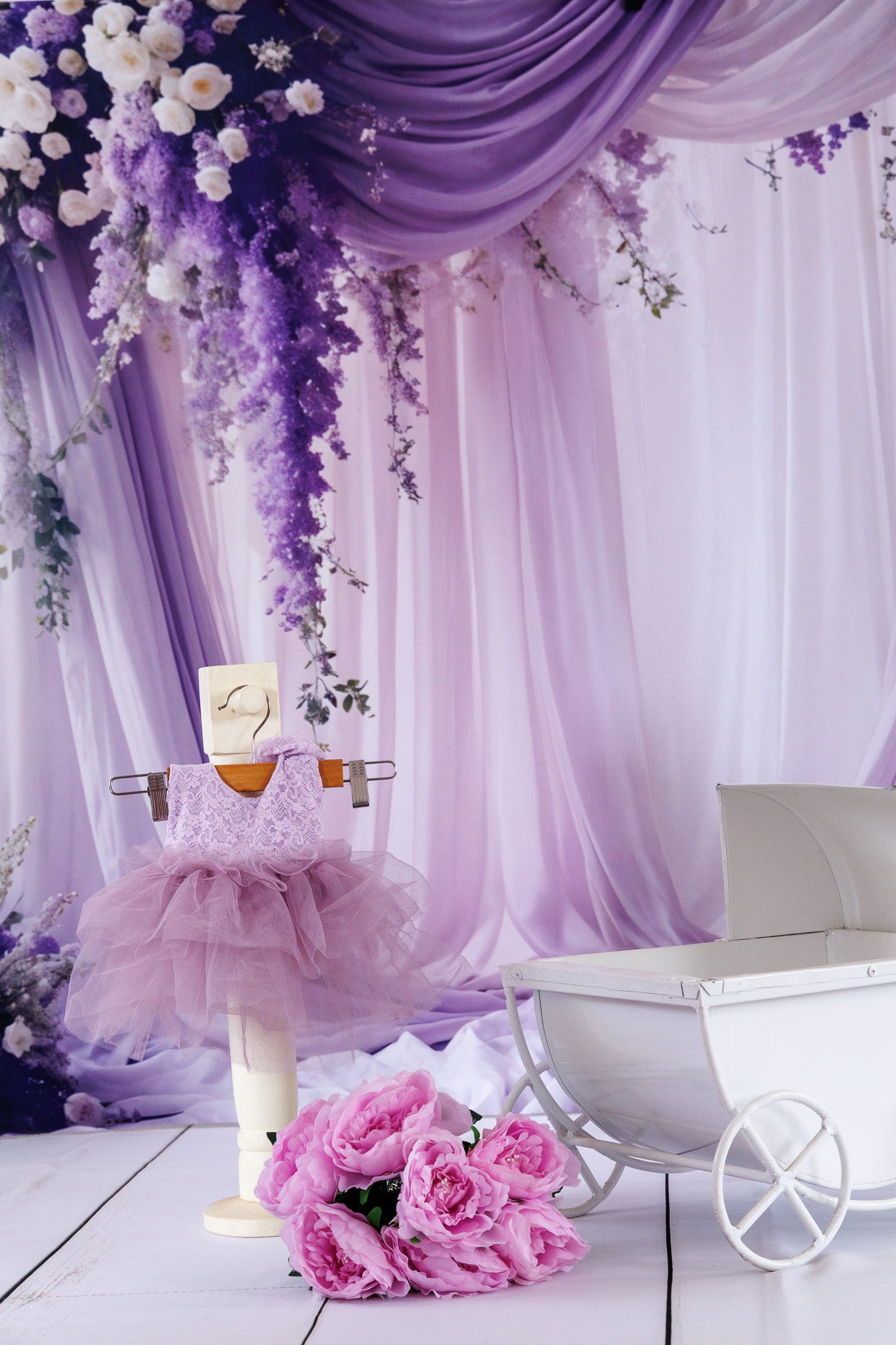 Lavender Drapes Theme