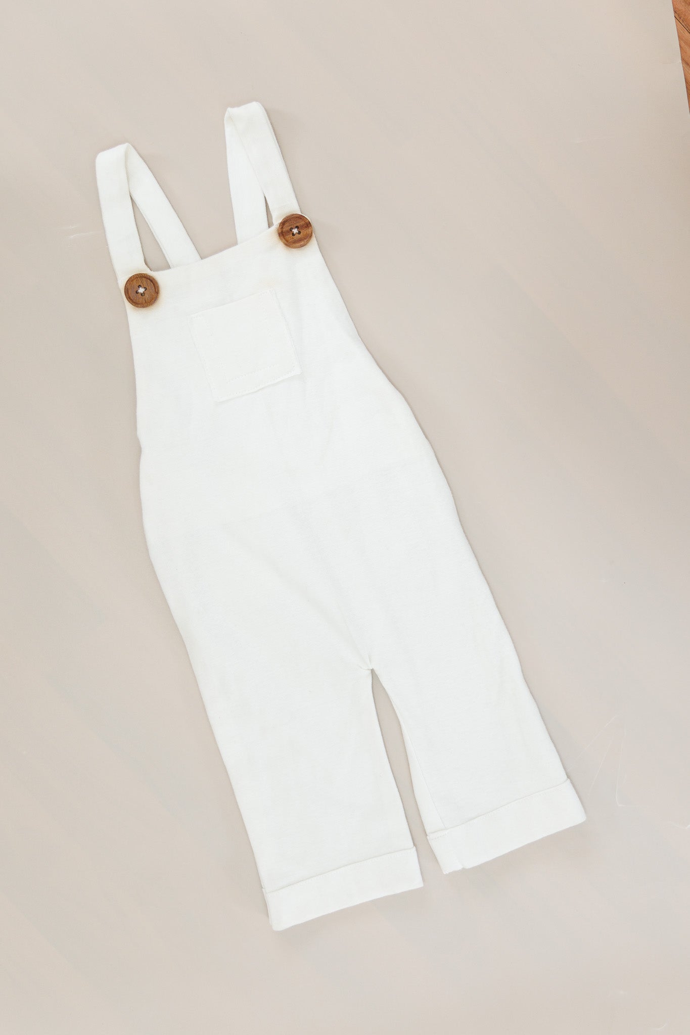 Fuzzy White 9-12 / MP011