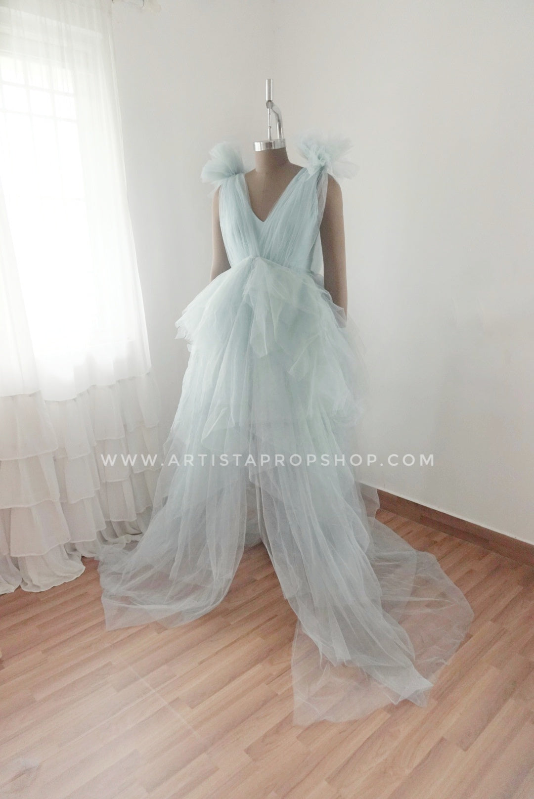 Krysten gown - Powder Blue