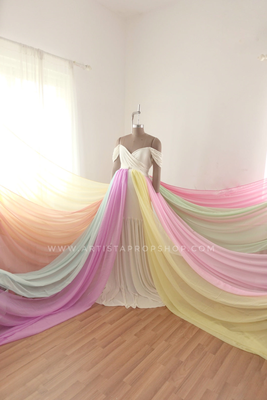 Spectra gown