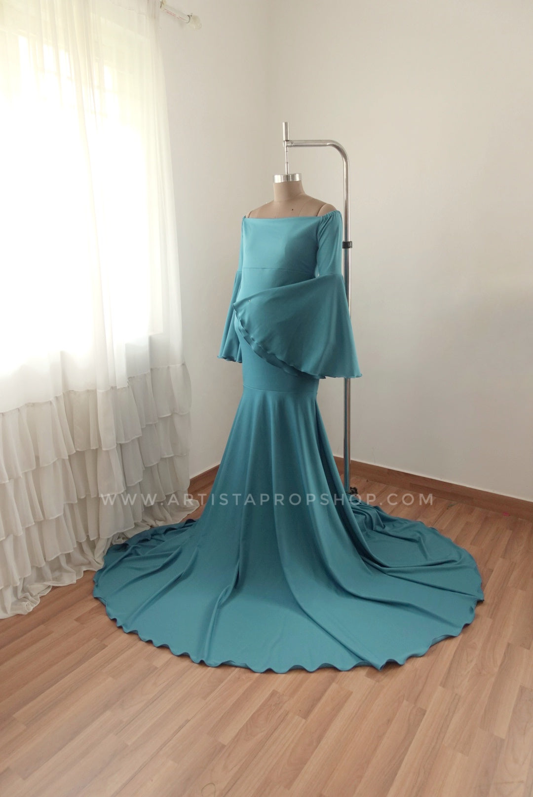 Beula gown