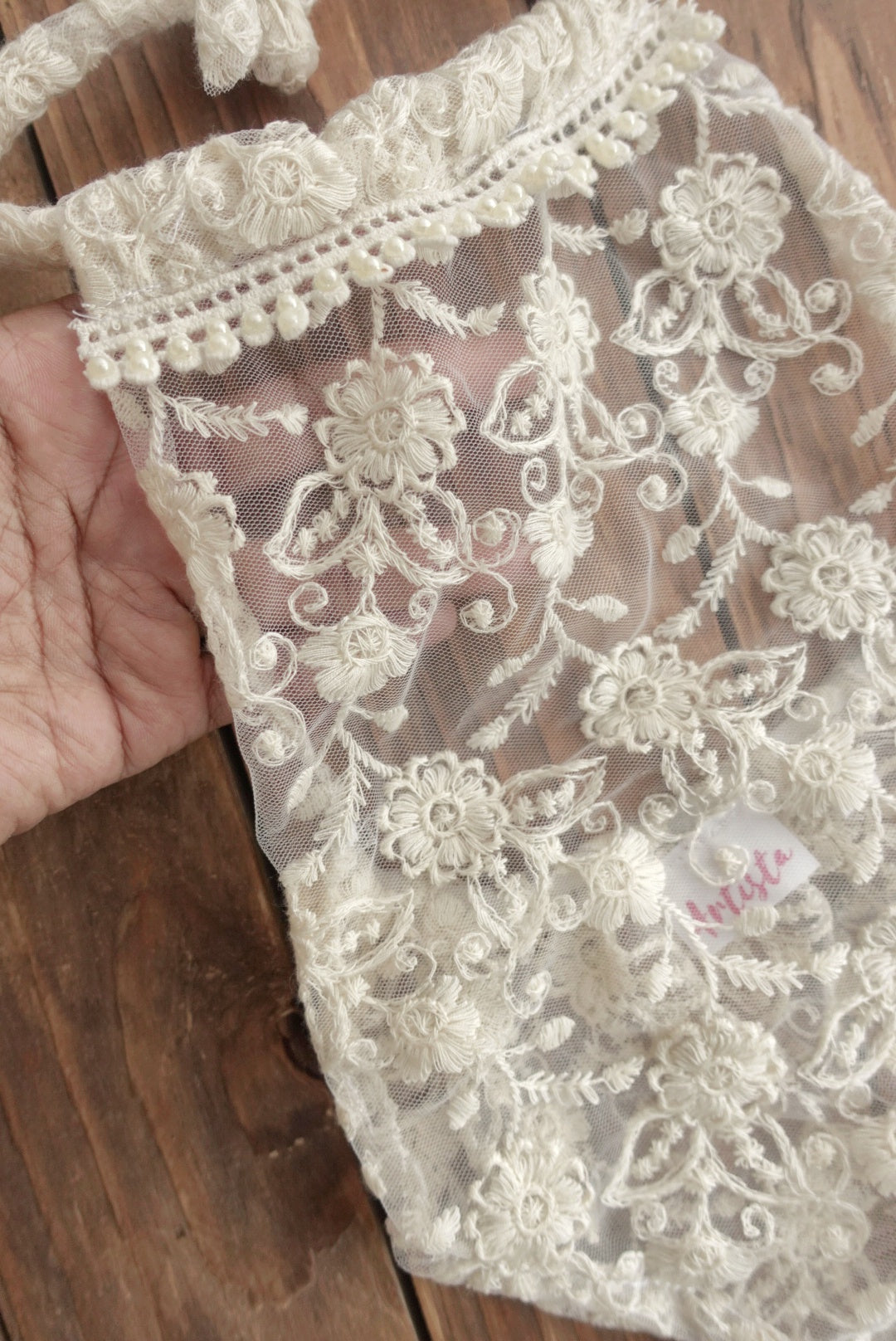 Venitia romper