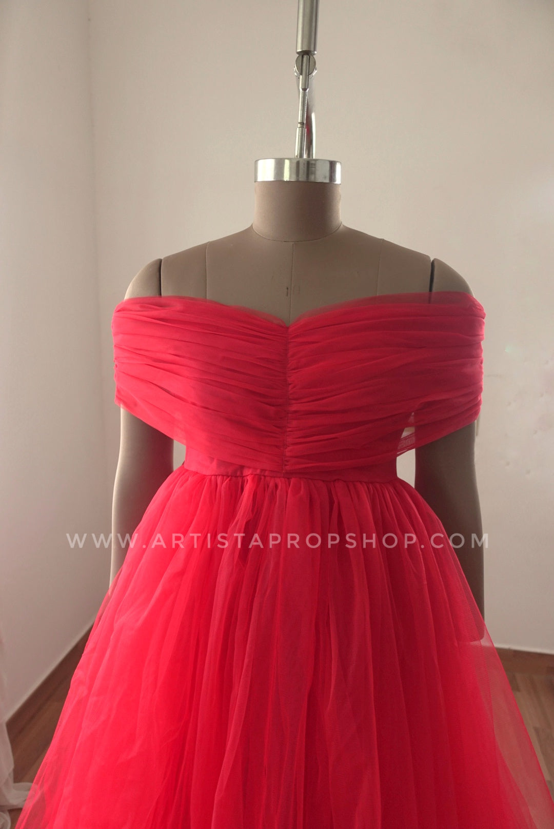 RTS Valencia gown - Red  L-XL