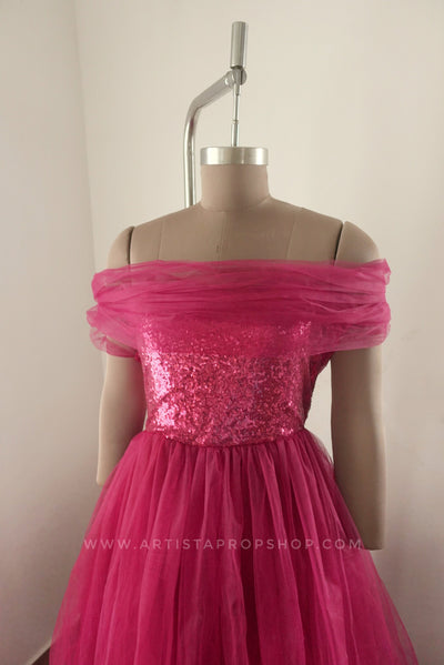 Dwella gown