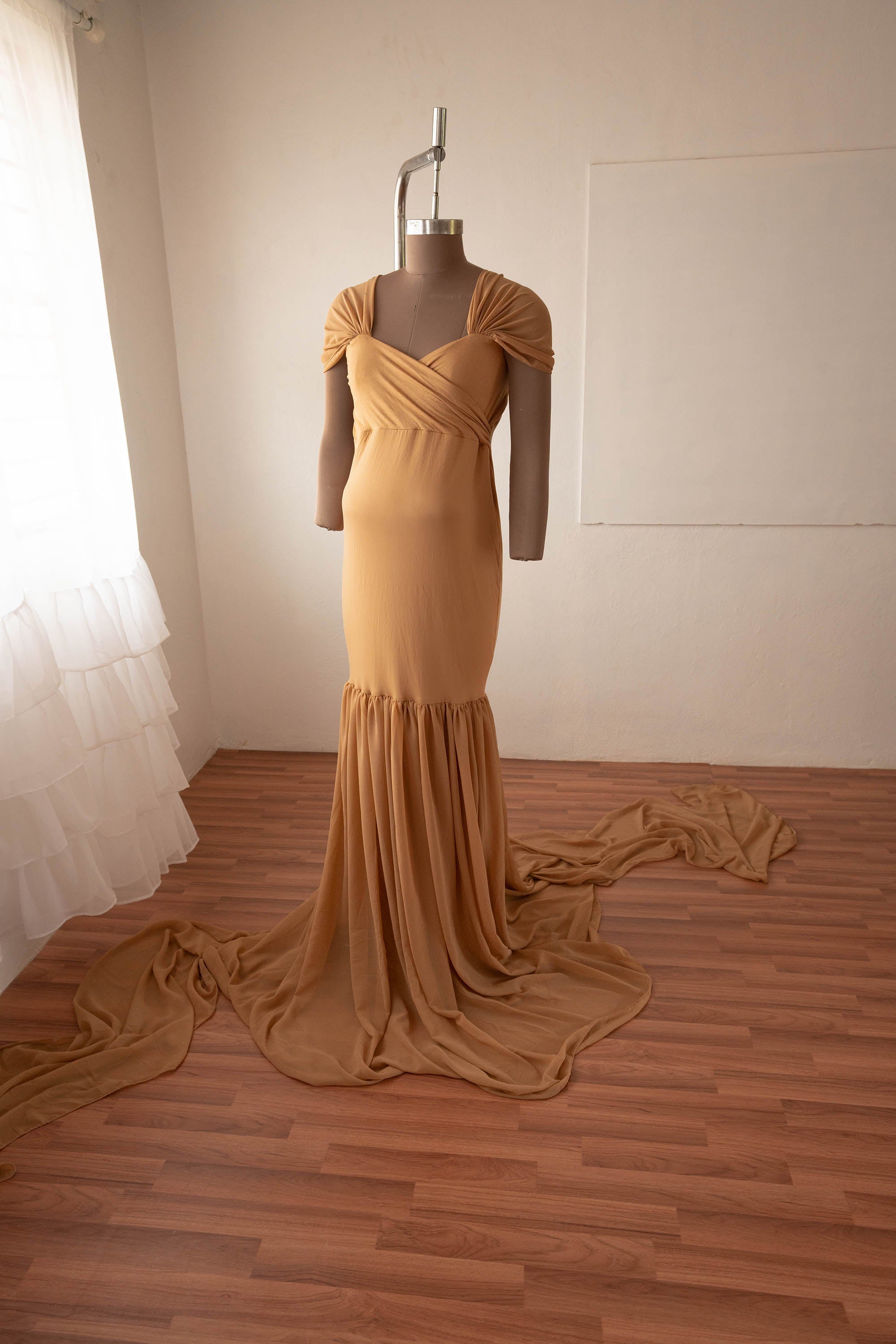 Rachel gown - Beige