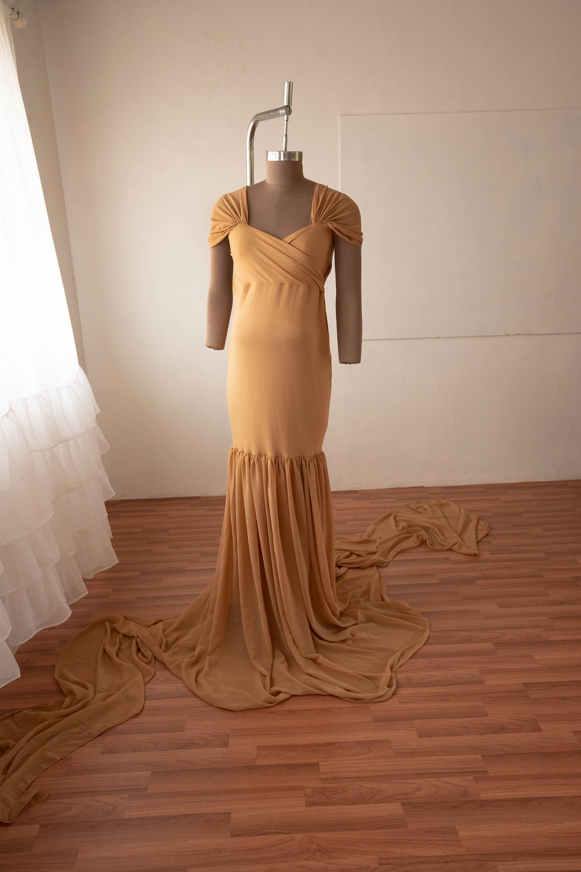 Rachel gown - Beige