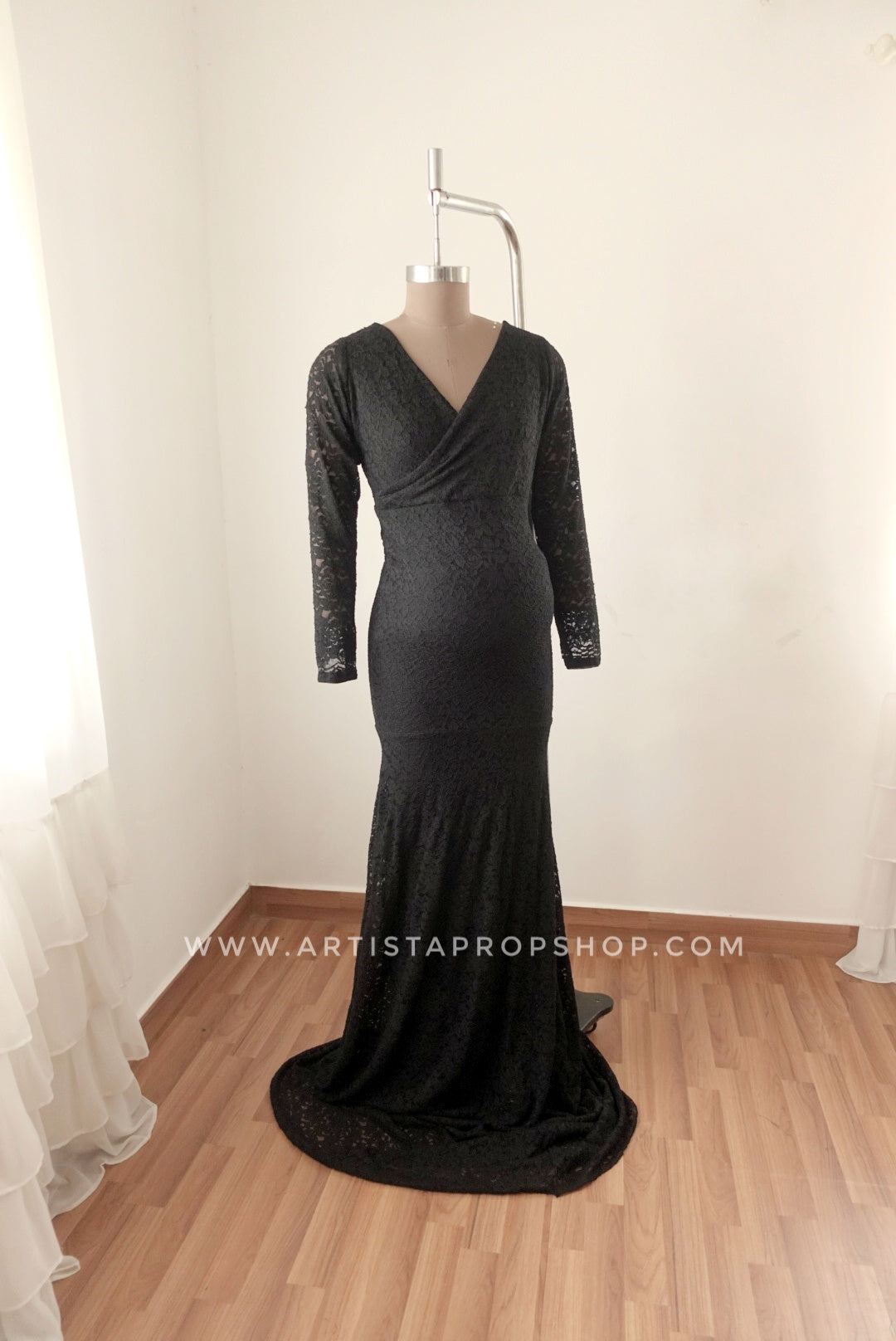 Meredith gown