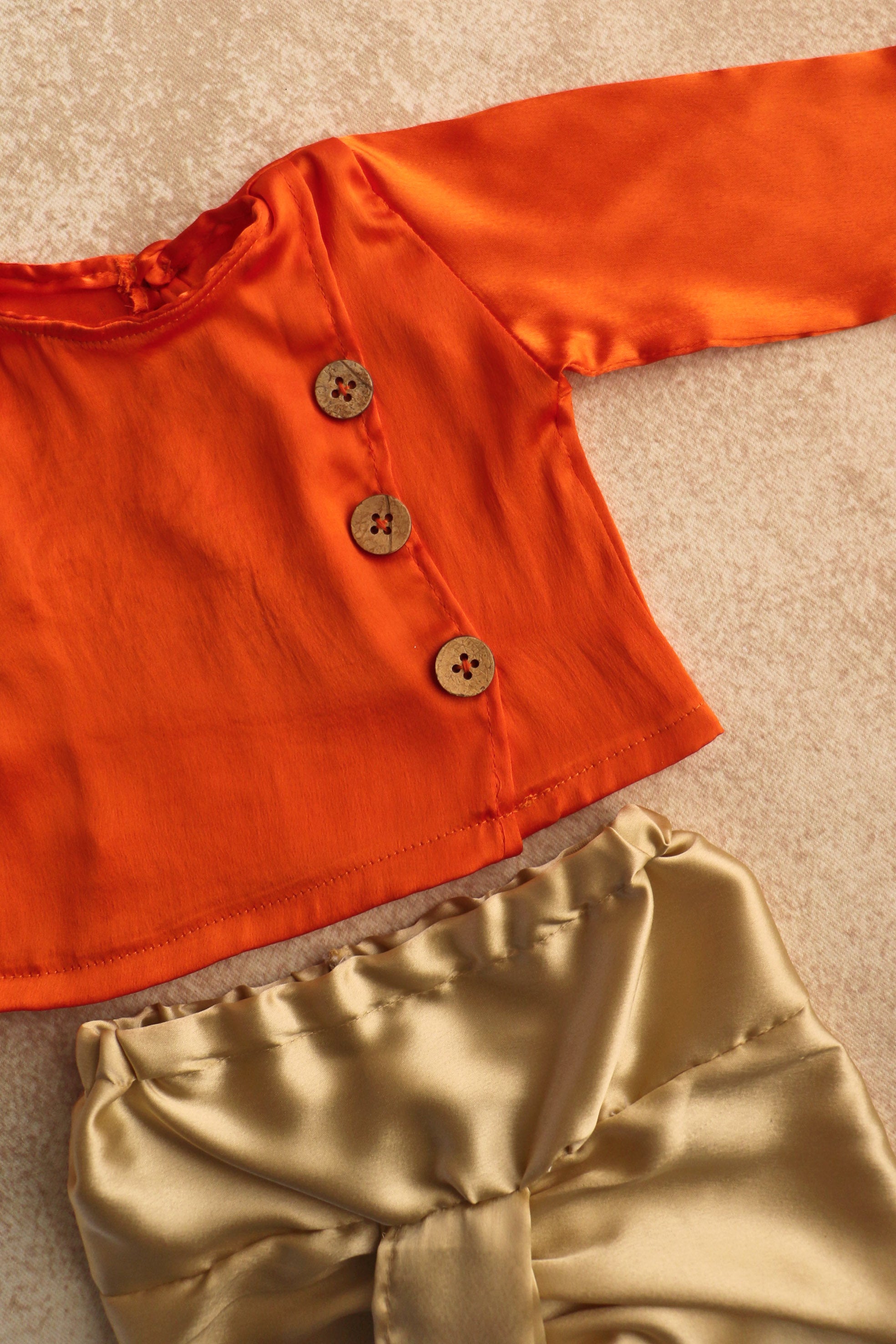 Shakthi Outfit - Orange