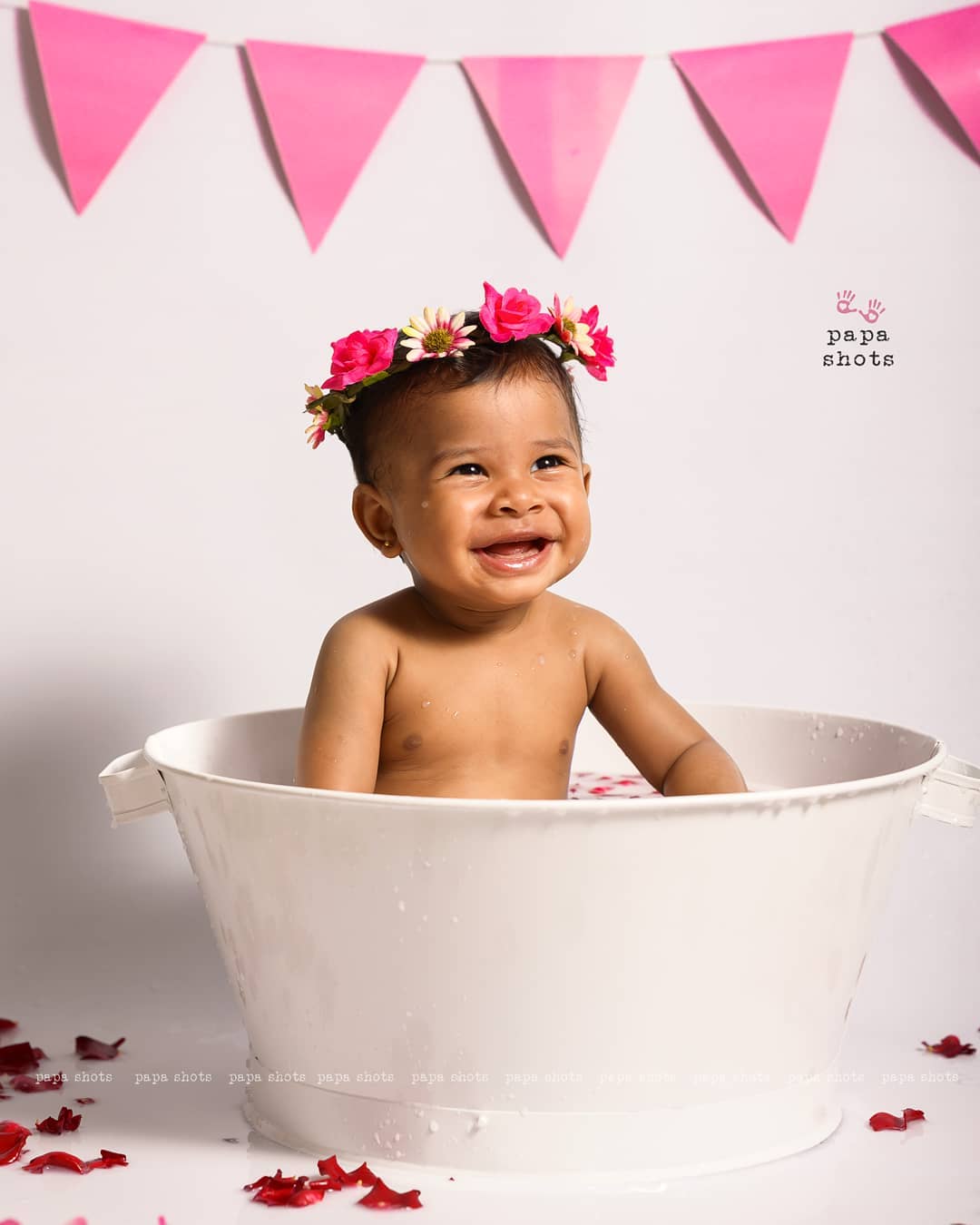 Bath Tub - White