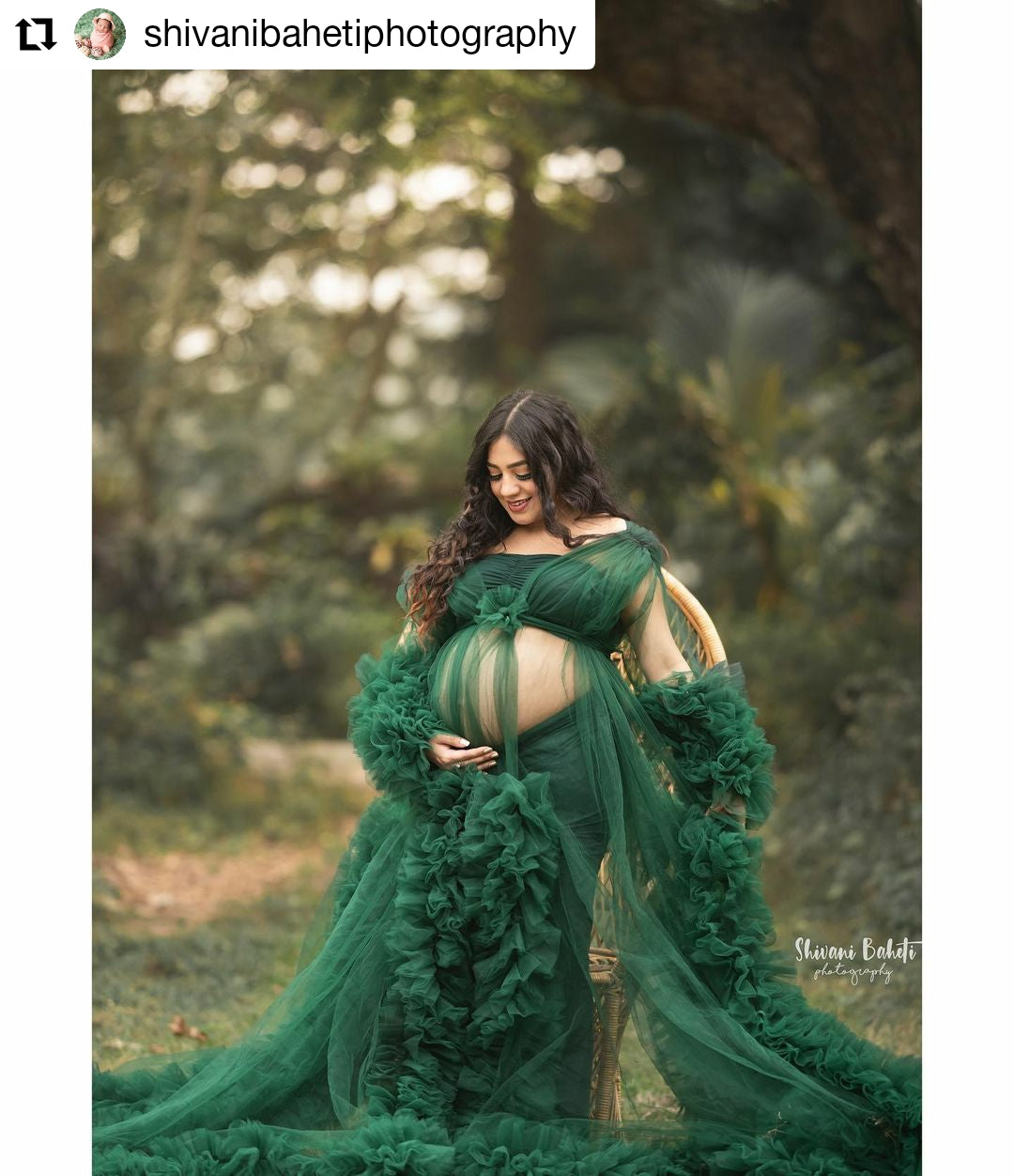 Arianna gown - Bottle green